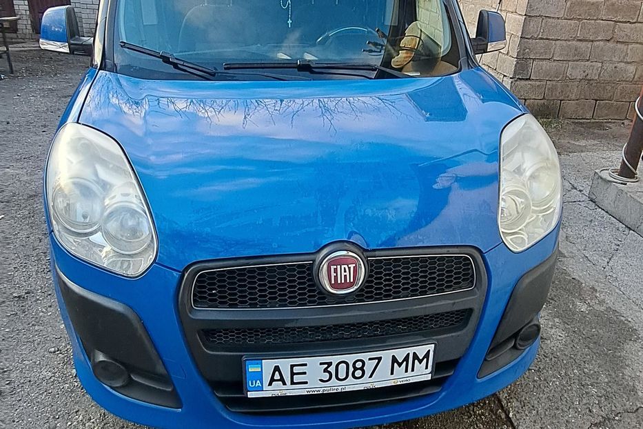 Продам Fiat Doblo пасс. Макси база 2014 года в Днепре