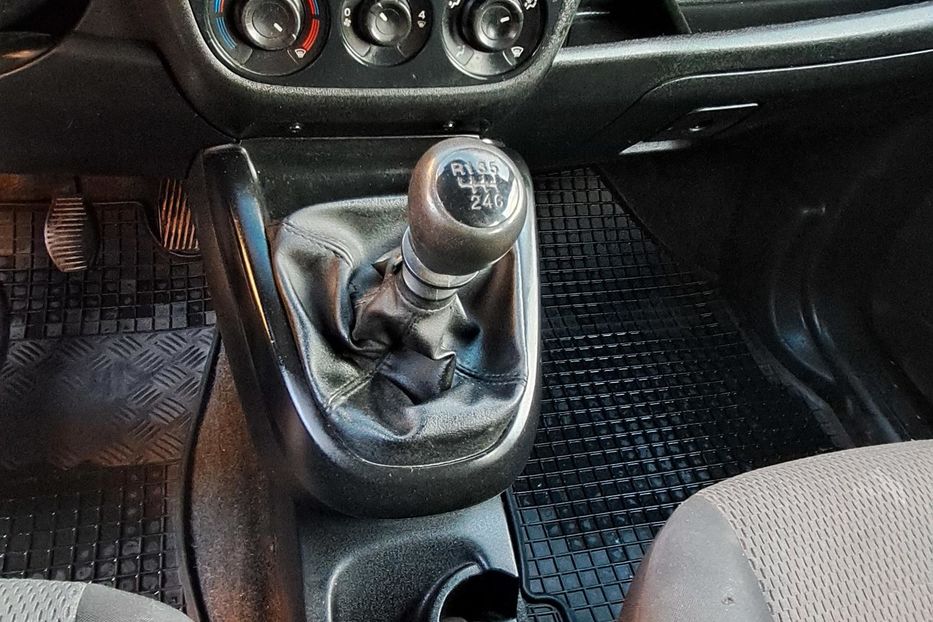 Продам Fiat Doblo пасс. Макси база 2014 года в Днепре