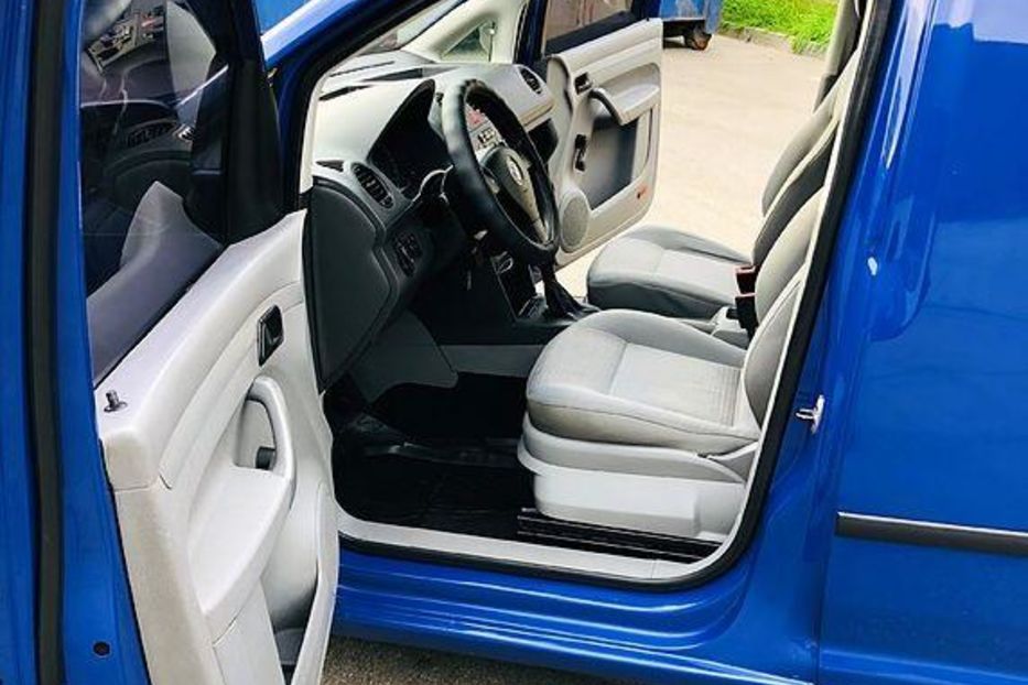 Продам Volkswagen Caddy пасс. 2008 года в г. Тальное, Черкасская область