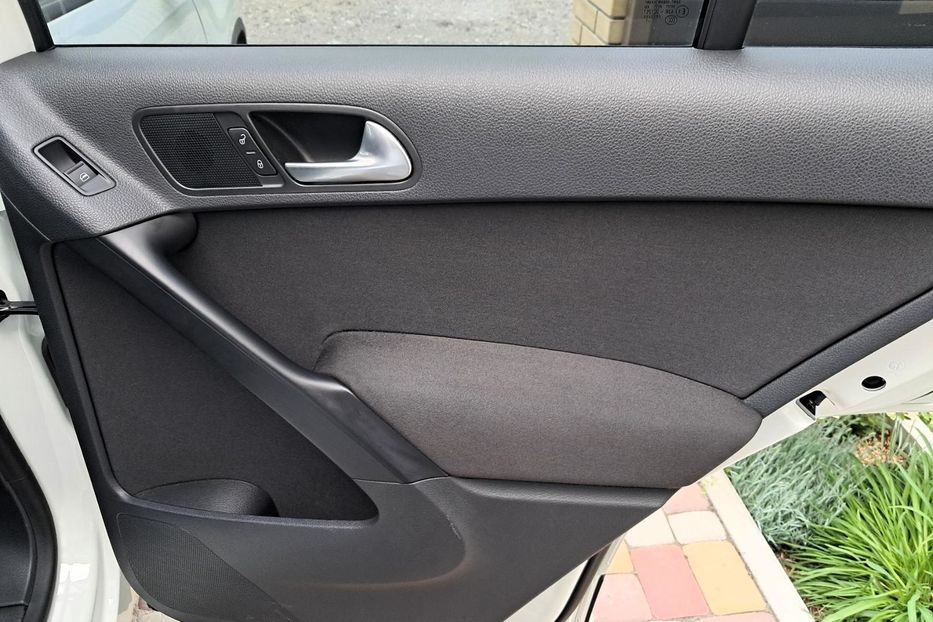Продам Volkswagen Tiguan 2,0 ТСІ 2017 года в Черкассах