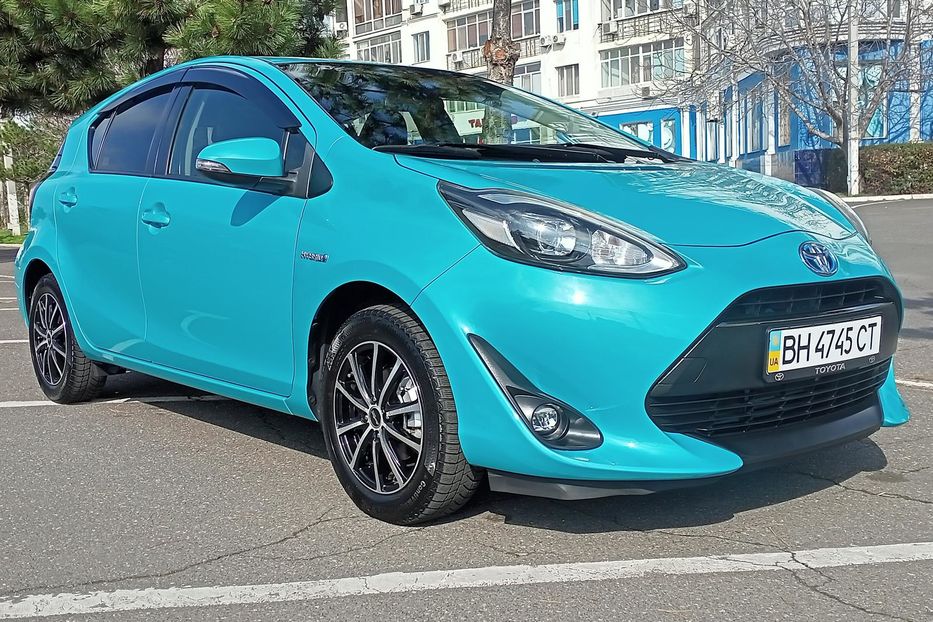 Продам Toyota Prius - LIMITED 2019 года в Одессе