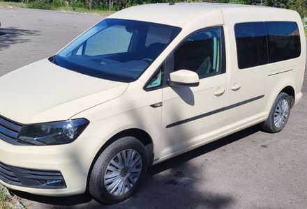 Продам Volkswagen Caddy пасс. 2.0TDI DSG (150 л.с.) 2015 года в Днепре