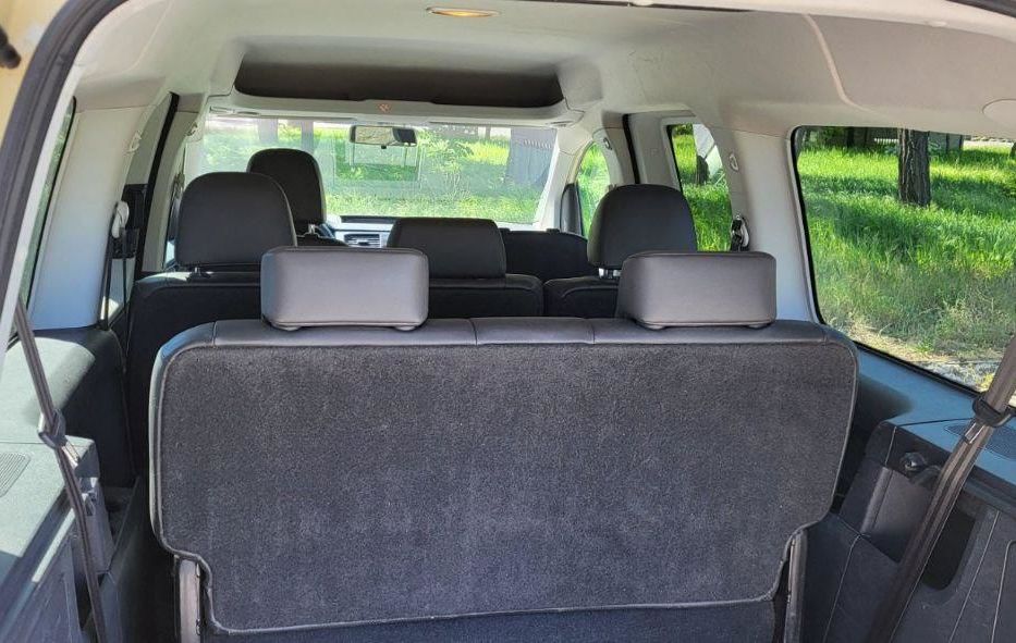 Продам Volkswagen Caddy пасс. 2.0TDI DSG (150 л.с.) 2015 года в Днепре
