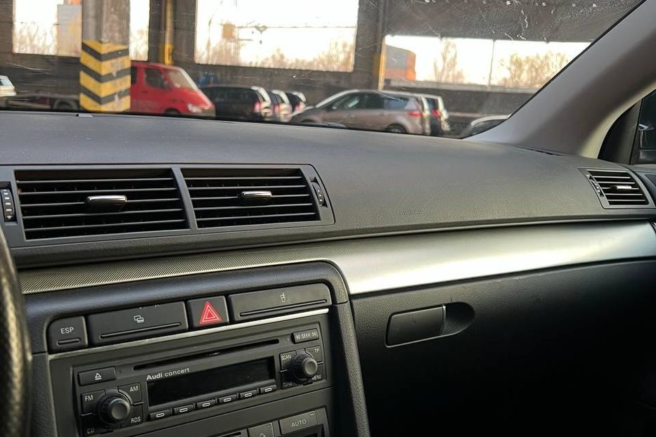 Продам Audi A4 B7 2005 года в Луцке