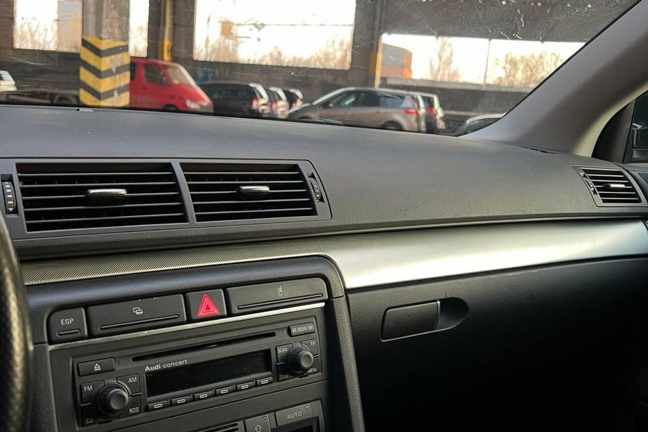 Продам Audi A4 B7 2005 года в Луцке