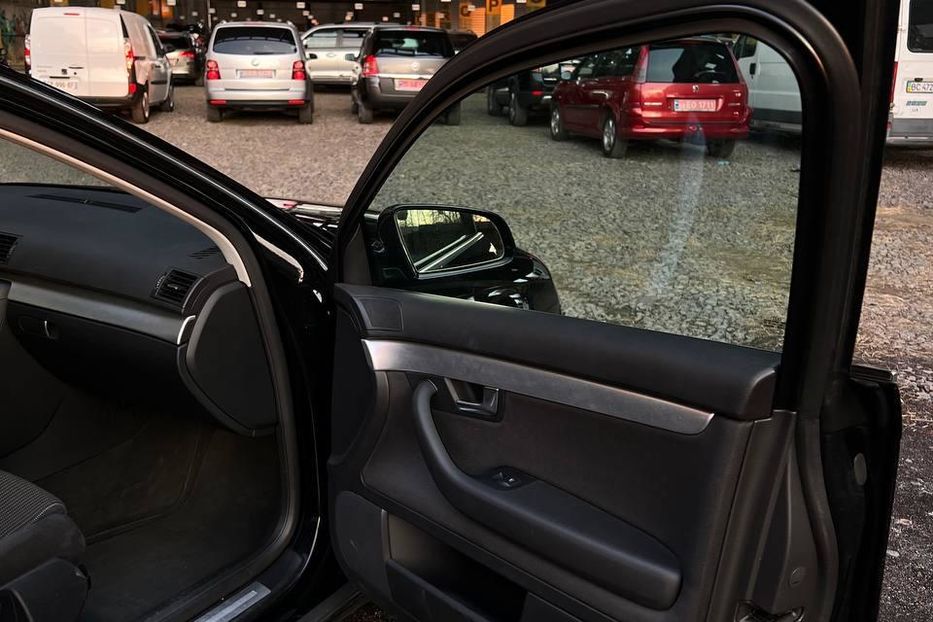 Продам Audi A4 B7 2005 года в Луцке