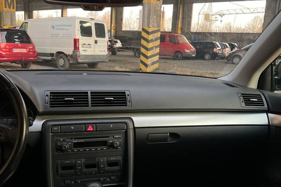 Продам Audi A4 B7 2005 года в Луцке