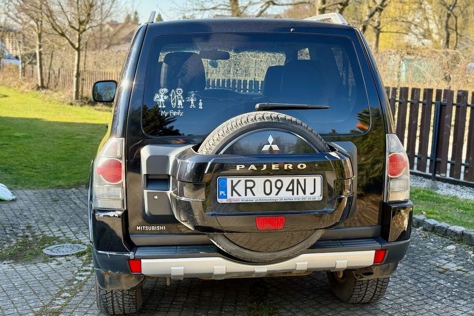 Продам Mitsubishi Pajero 2007 года в г. Кривой Рог, Днепропетровская область