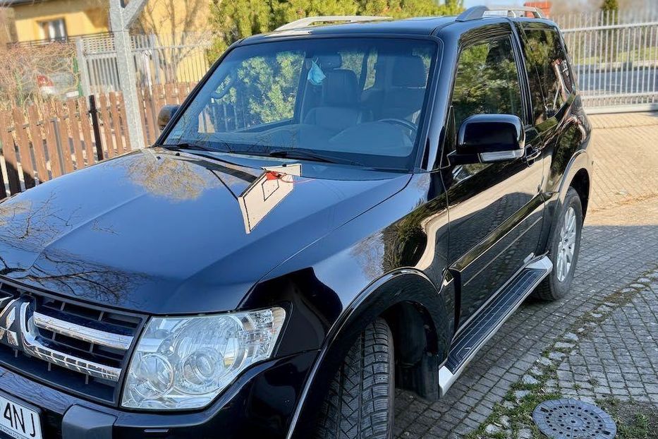 Продам Mitsubishi Pajero 2007 года в г. Кривой Рог, Днепропетровская область