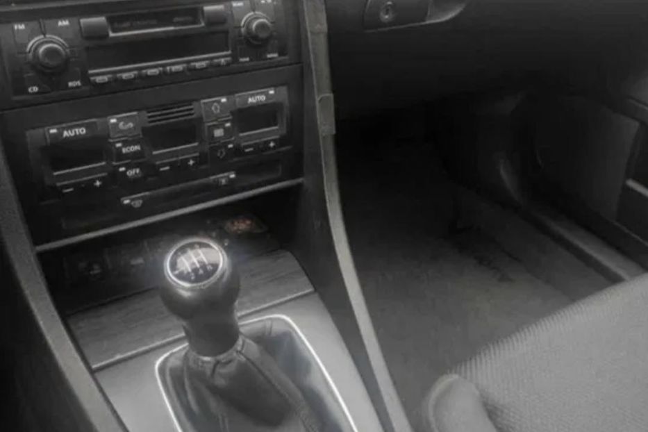 Продам Audi A4 2001 года в Одессе