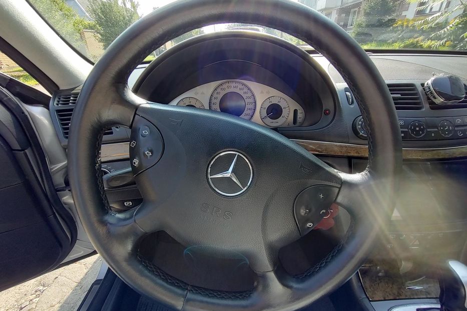Продам Mercedes-Benz E-Class  E 280 2004 года в г. Смела, Черкасская область