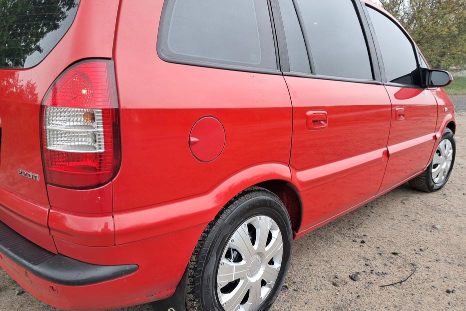 Продам Opel Zafira 2.2DTI 2004 года в г. Гайсин, Винницкая область