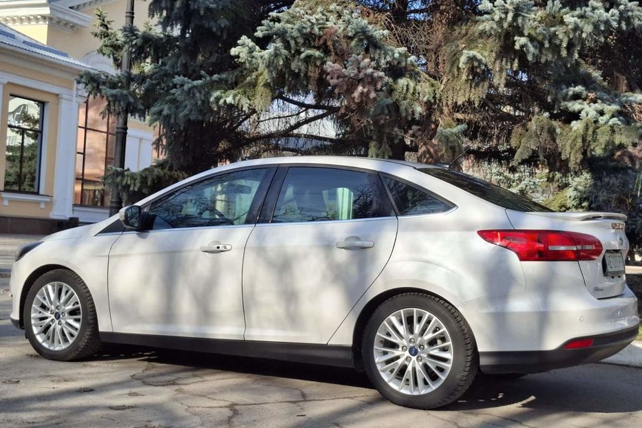 Продам Ford Focus Титаниум 2017 года в Кропивницком