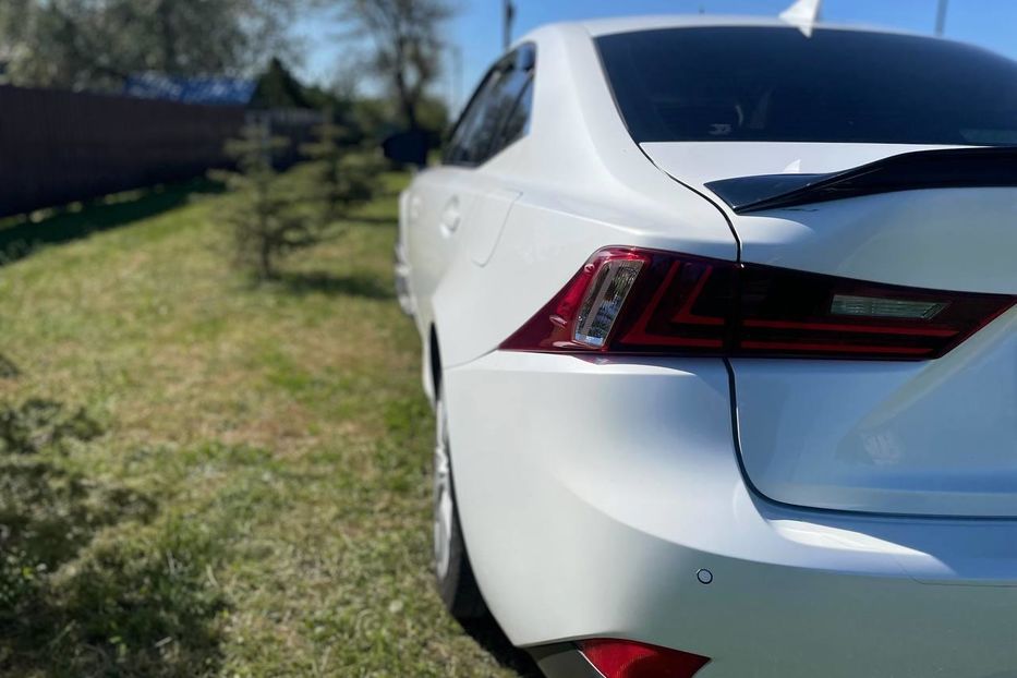 Продам Lexus IS 250 2013 года в Киеве