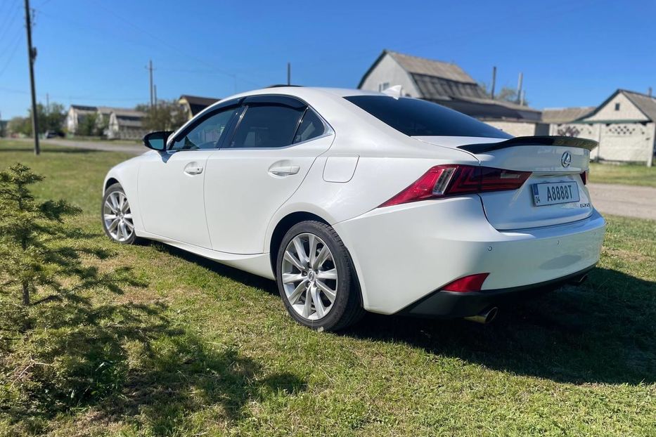 Продам Lexus IS 250 2013 года в Киеве