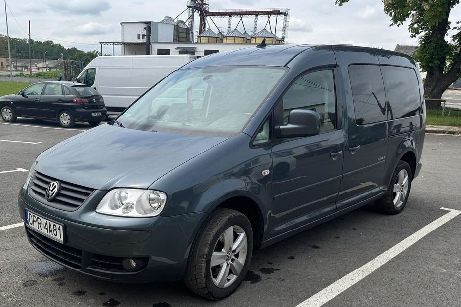 Продам Volkswagen Caddy пасс. 2010 года в Ужгороде