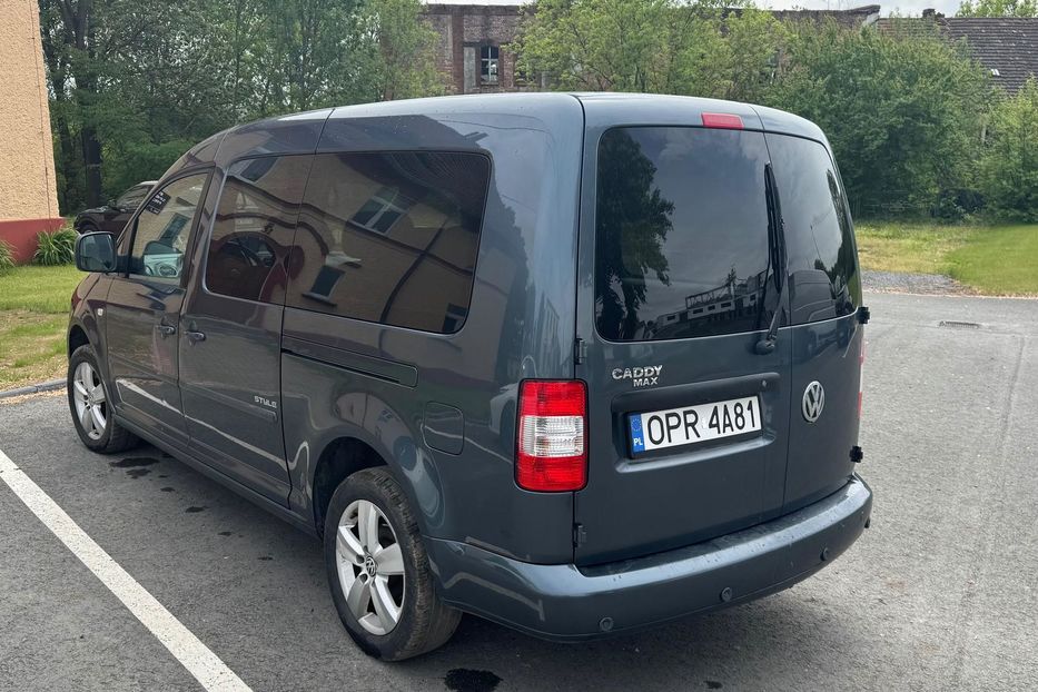 Продам Volkswagen Caddy пасс. 2010 года в Ужгороде