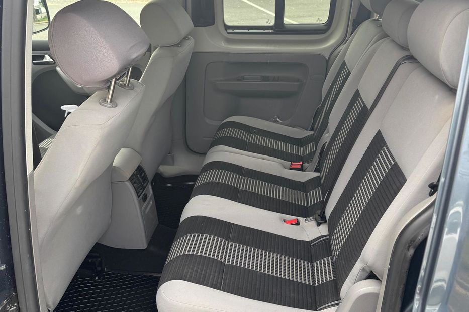 Продам Volkswagen Caddy пасс. 2010 года в Ужгороде