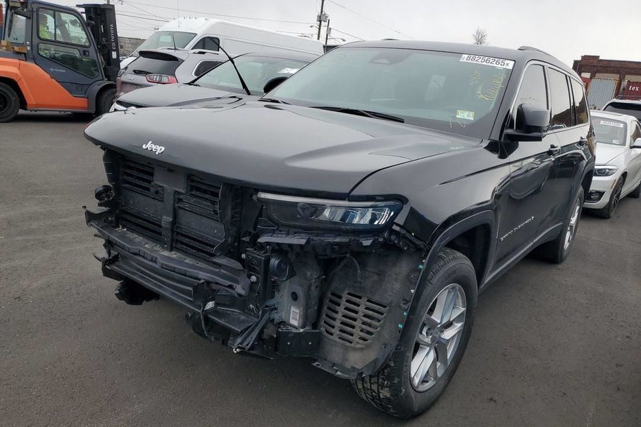 Продам Jeep Grand Cherokee 2022 года в Киеве