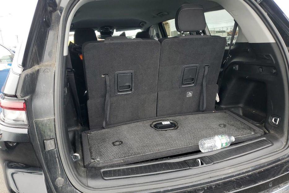Продам Jeep Grand Cherokee 2022 года в Киеве