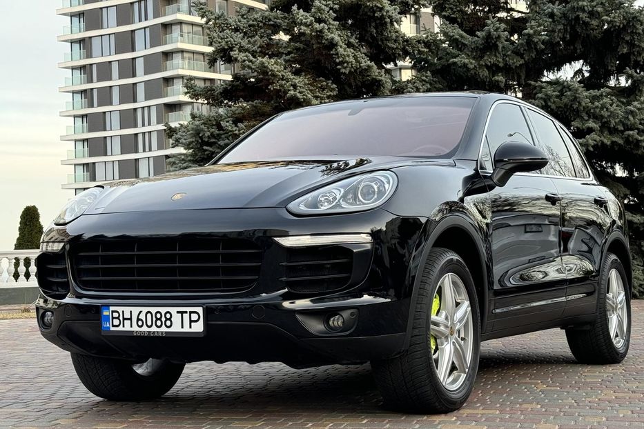 Продам Porsche Cayenne Hybrid.3.0 Plugin. 2016 года в Одессе