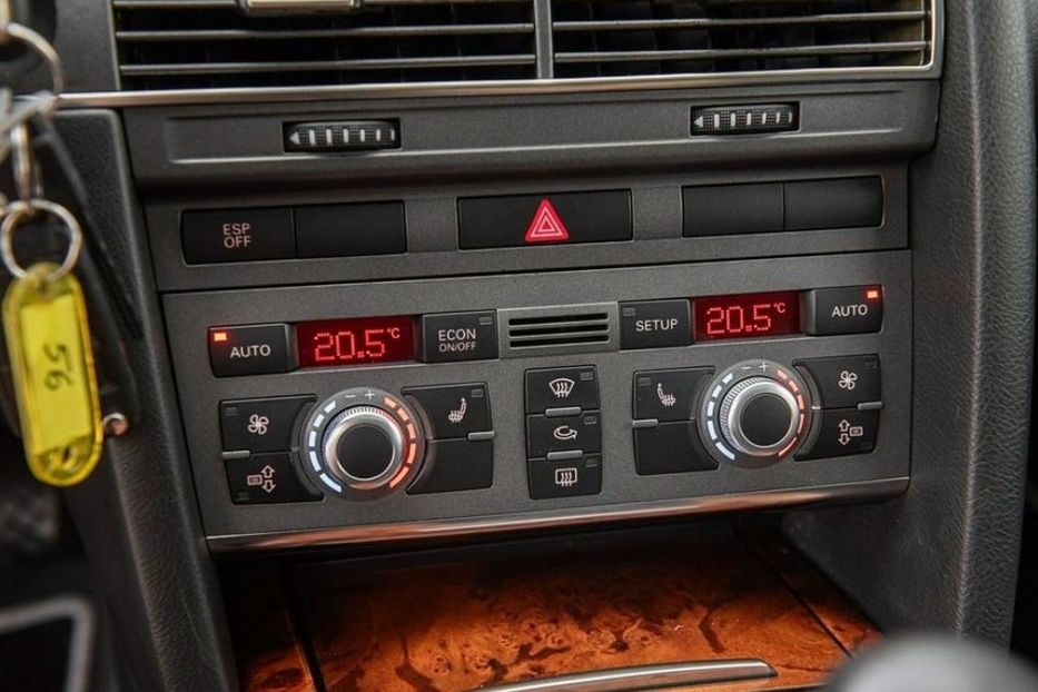 Продам Audi A6 2007 года в Харькове