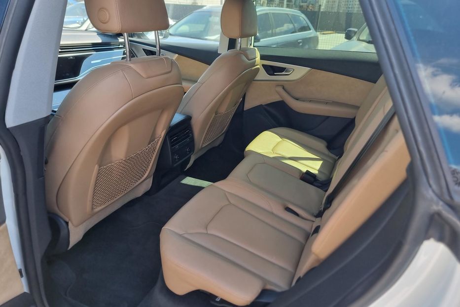 Продам Audi Q8 2018 года в Одессе