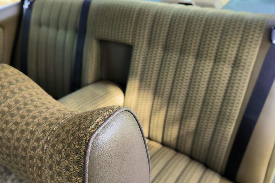 Продам Mercedes-Benz E-Class 123 1979 года в Львове