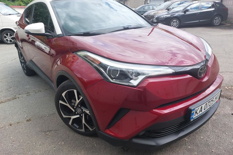 Продам Toyota C-HR Автомат 2018 года в Киеве