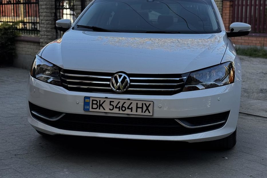Продам Volkswagen Passat B7 2014 года в Луцке