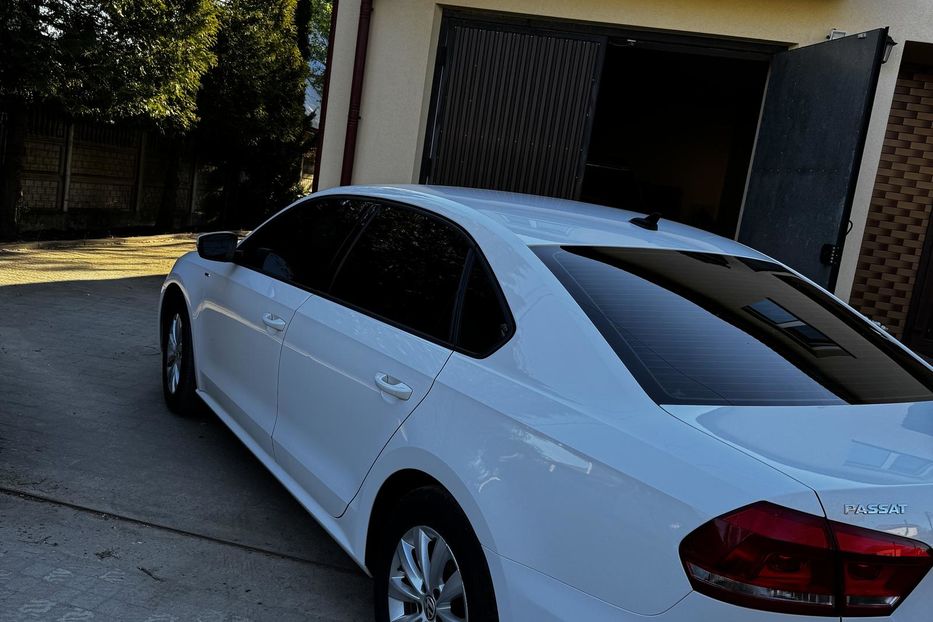 Продам Volkswagen Passat B7 2014 года в Луцке