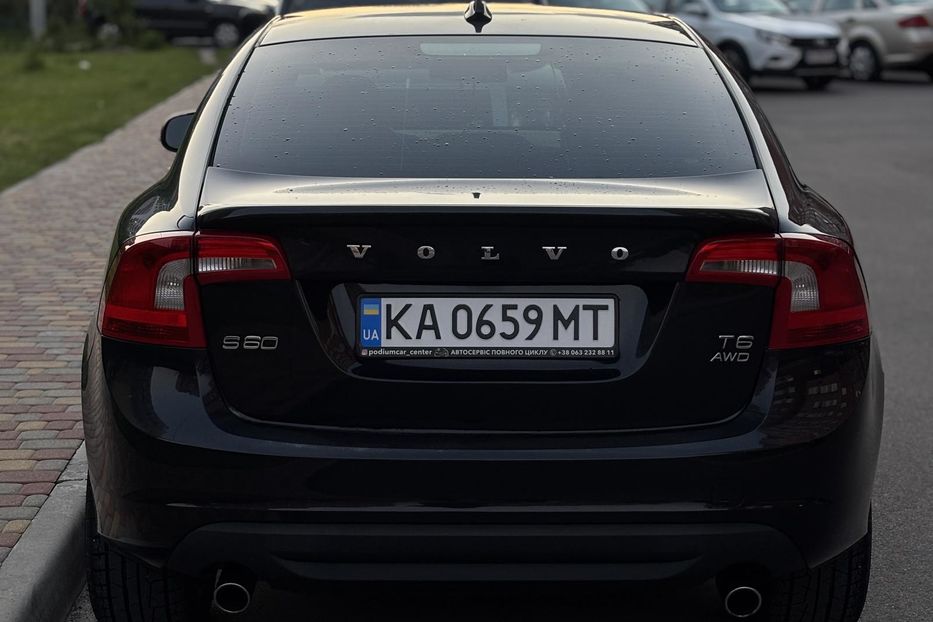 Продам Volvo S60 Summum 2012 года в Киеве