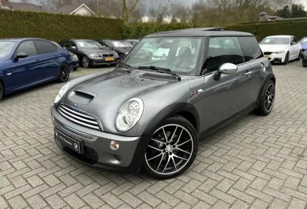 Продам MINI Cooper S S 2005 года в Харькове