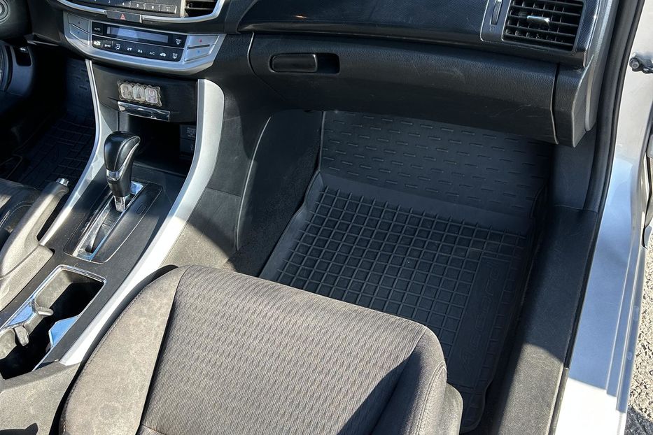 Продам Honda Accord Sport 2015 года в г. Ромны, Сумская область