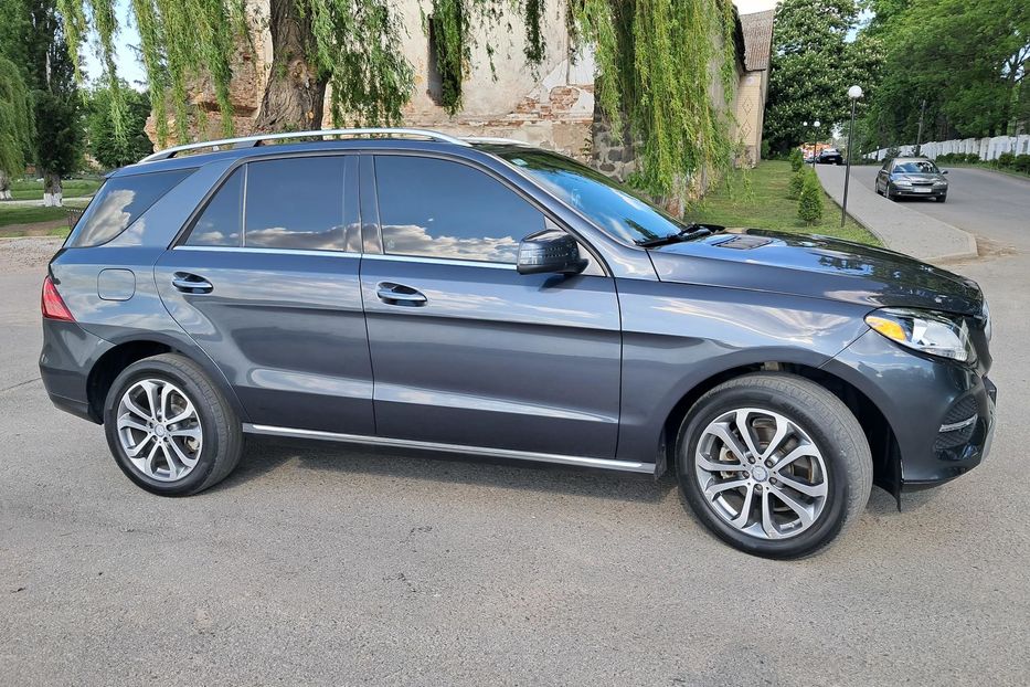 Продам Mercedes-Benz GLE-Class 350 4MATIC 2016 года в г. Гайсин, Винницкая область