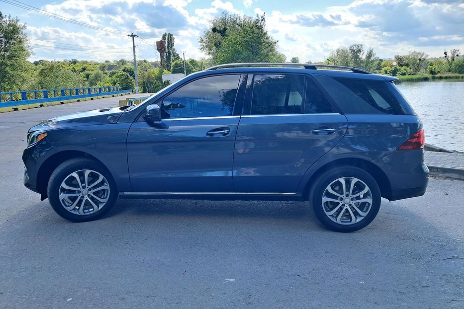 Продам Mercedes-Benz GLE-Class 350 4MATIC 2016 года в г. Гайсин, Винницкая область