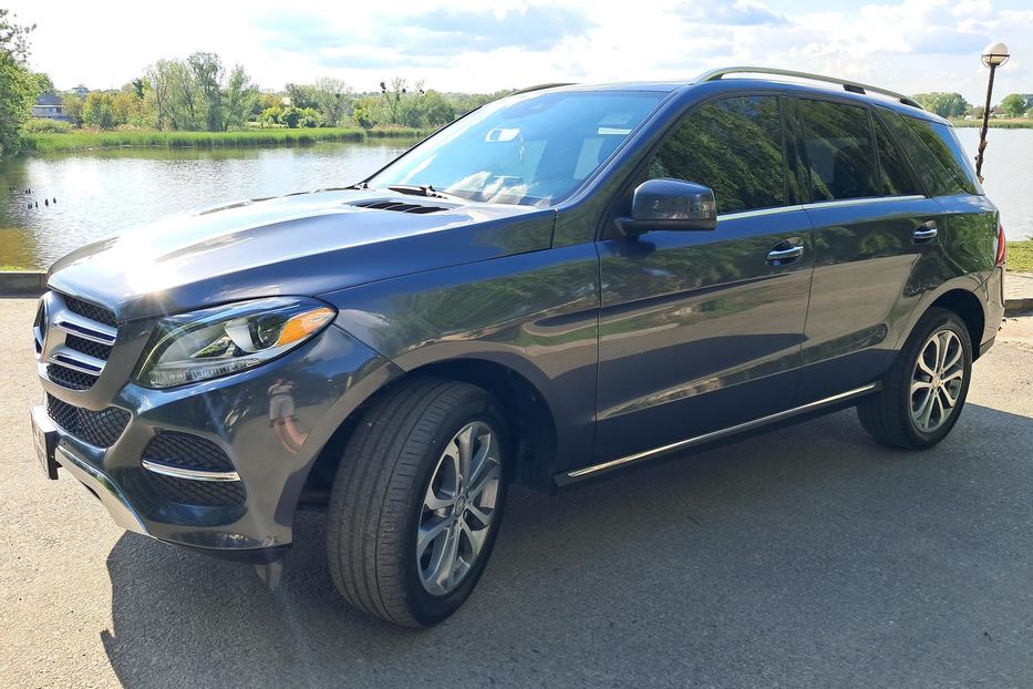 Продам Mercedes-Benz GLE-Class 350 4MATIC 2016 года в г. Гайсин, Винницкая область