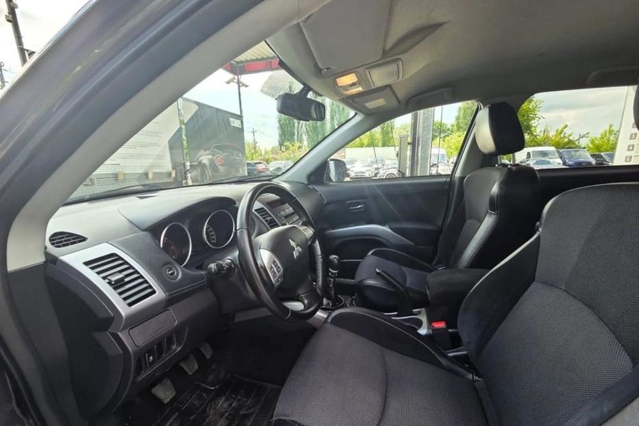 Продам Mitsubishi Outlander 2012 года в г. Умань, Черкасская область