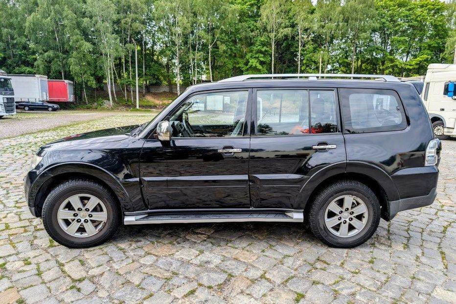 Продам Mitsubishi Pajero 2008 года в Киеве