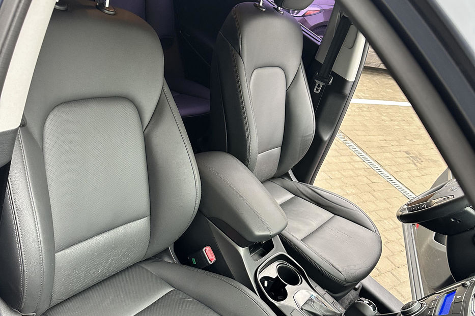 Продам Hyundai Santa FE 2014 года в г. Боярка, Киевская область