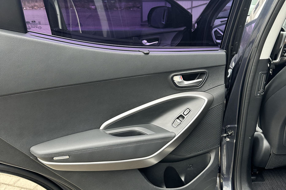 Продам Hyundai Santa FE 2014 года в г. Боярка, Киевская область