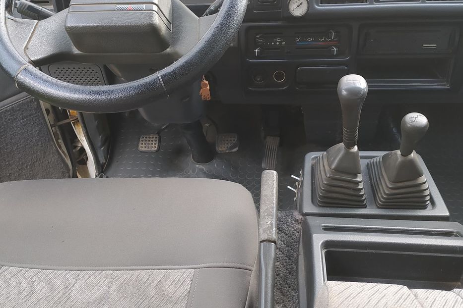 Продам Mitsubishi Delica L300 4х4 1993 года в Одессе