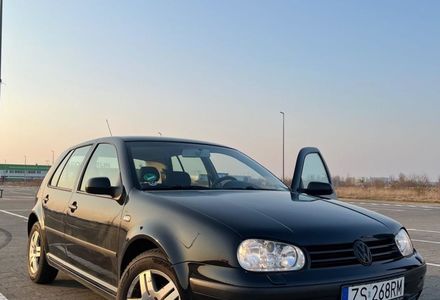 Продам Volkswagen Golf  VI 2002 года в Луцке