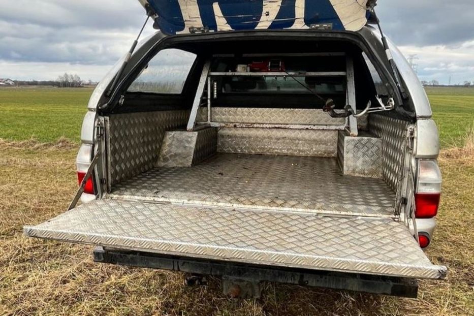 Продам Mitsubishi L 200 2003 года в г. Яготин, Киевская область