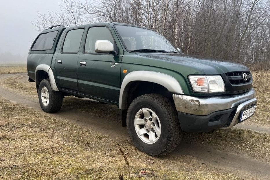 Продам Toyota Hilux 2002 года в г. Казатин, Винницкая область