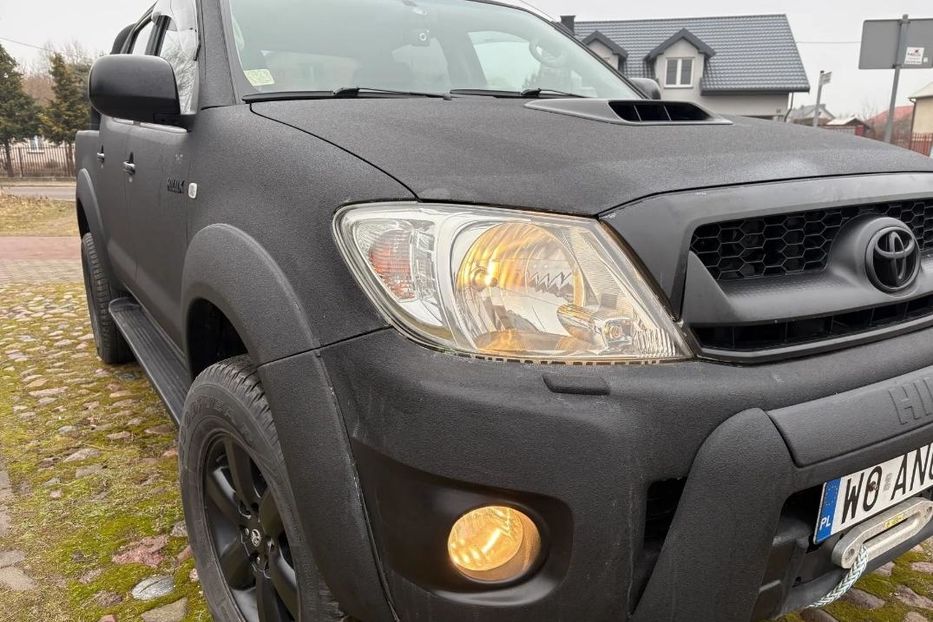 Продам Toyota Hilux 2009 года в г. Нововолынск, Волынская область