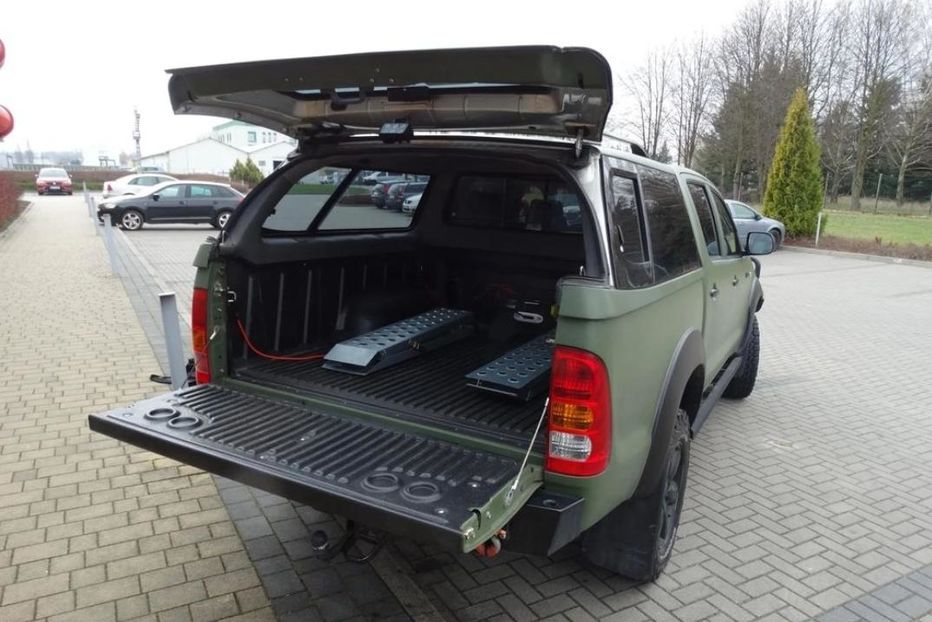 Продам Toyota Hilux 2010 года в Сумах