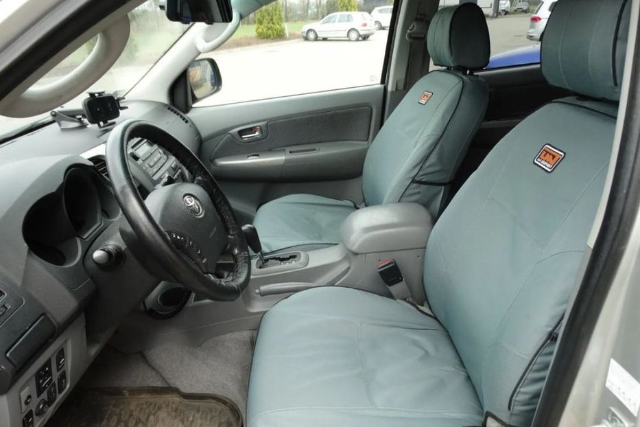 Продам Toyota Hilux 2010 года в Сумах