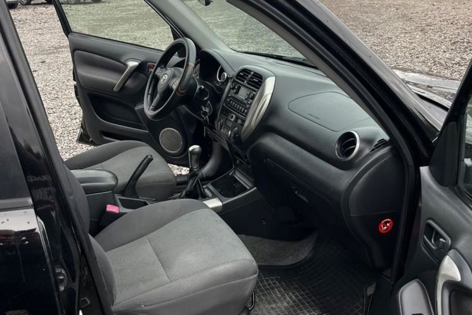Продам Toyota Rav 4 2004 года в Днепре
