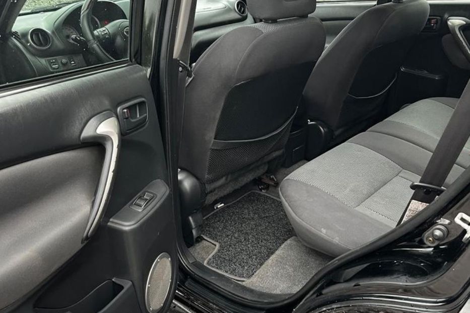 Продам Toyota Rav 4 2004 года в Днепре